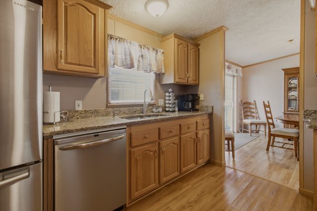 177 Songbird, Tiverton, RI 02878