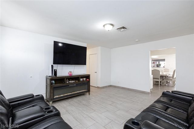 3640 North Walnut Road, Las Vegas, NV 89115