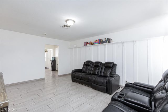 3640 North Walnut Road, Las Vegas, NV 89115