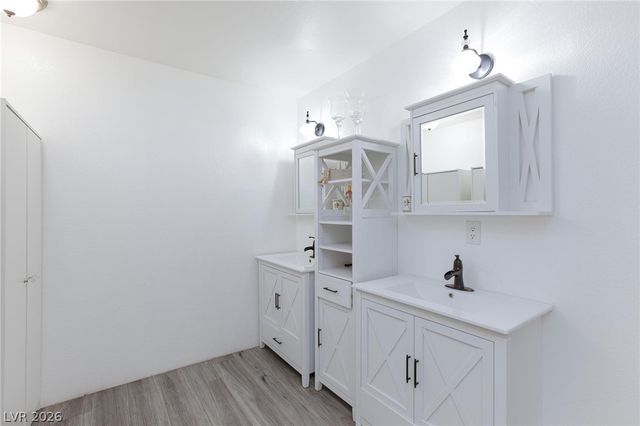 3640 North Walnut Road, Las Vegas, NV 89115