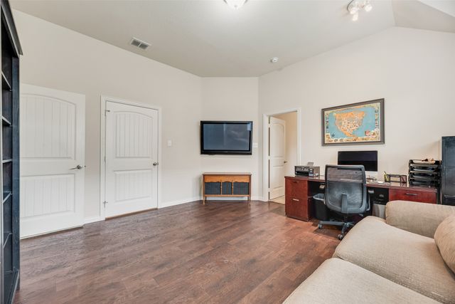 5124 Grovewood Drive, Mckinney, TX 75071