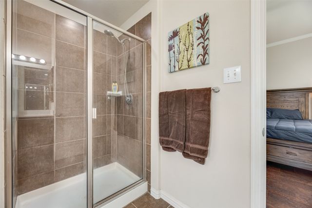 5124 Grovewood Drive, Mckinney, TX 75071