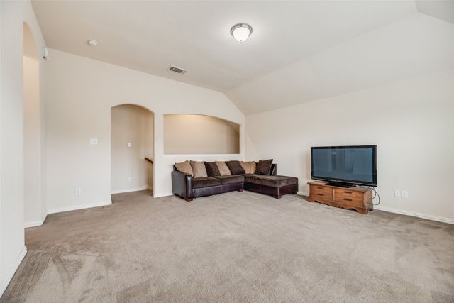 5124 Grovewood Drive, Mckinney, TX 75071