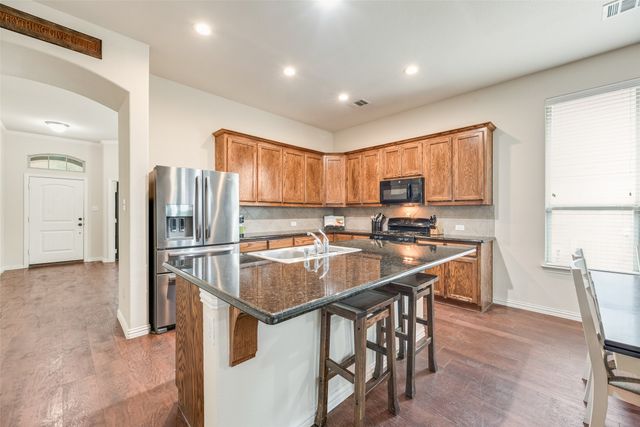 5124 Grovewood Drive, Mckinney, TX 75071