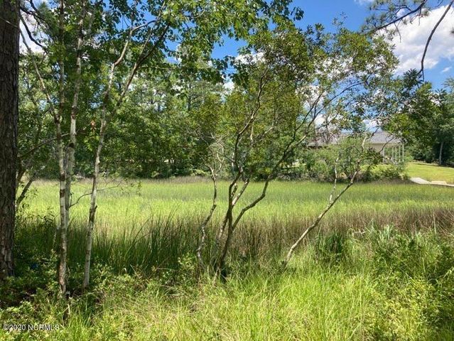 76 Hughes Road, Hampstead, NC 28443