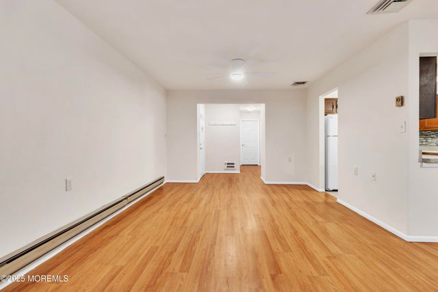 25 Whitman Street, Brick, NJ 08724