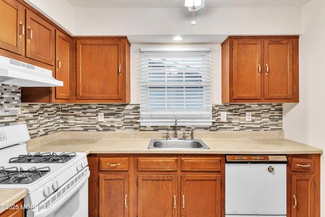 25 Whitman Street, Brick, NJ 08724