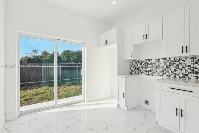 2360 Rutland St, Opa-locka, FL 33054