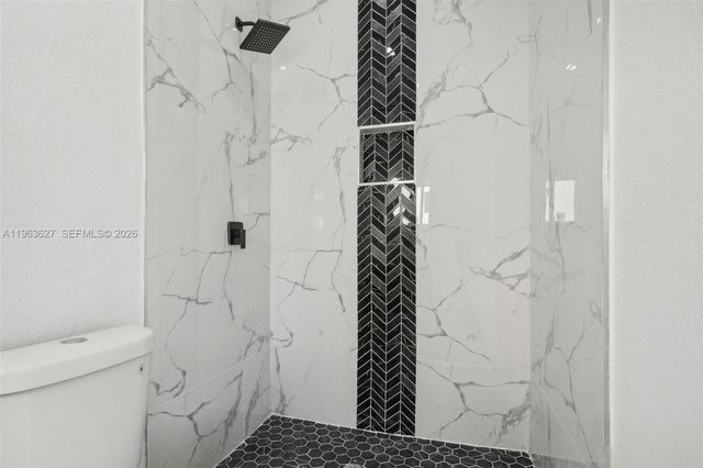 2360 Rutland St, Opa-locka, FL 33054