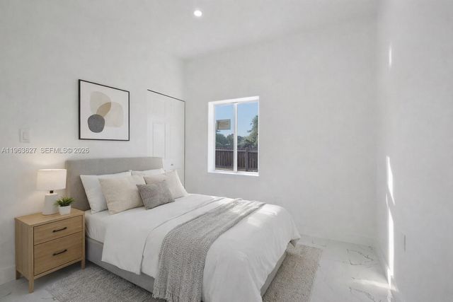 2360 Rutland St, Opa-locka, FL 33054