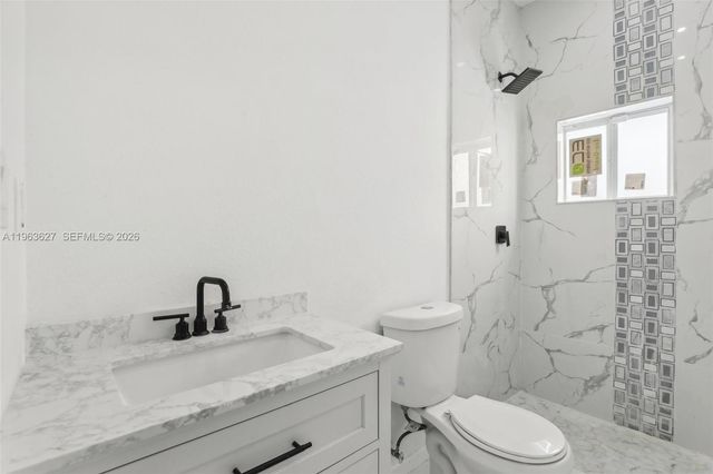 2360 Rutland St, Opa-locka, FL 33054