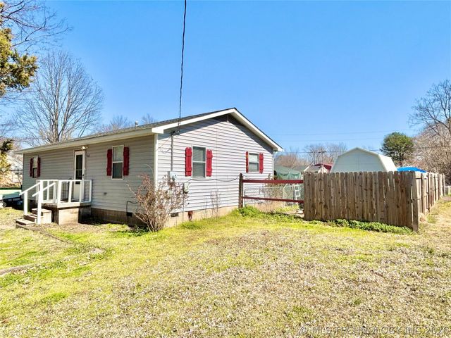 508 NW 6th Street, Stigler, OK 74462