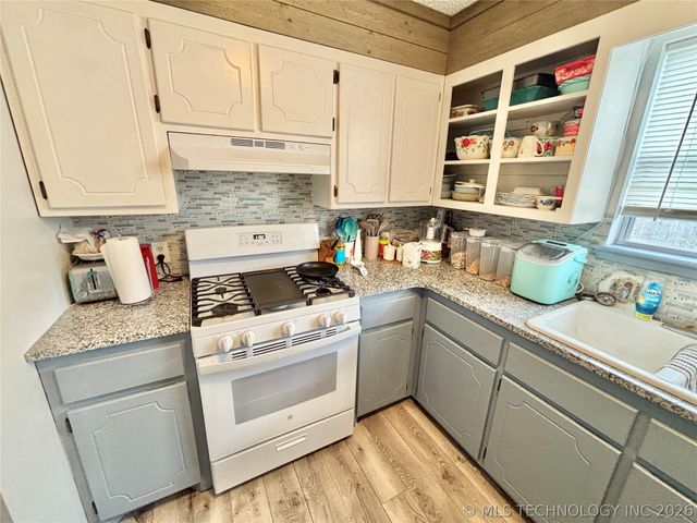 508 NW 6th Street, Stigler, OK 74462