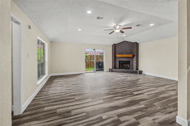 7907 Chancel Drive, Houston, TX 77071