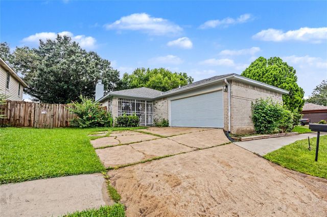 7907 Chancel Drive, Houston, TX 77071
