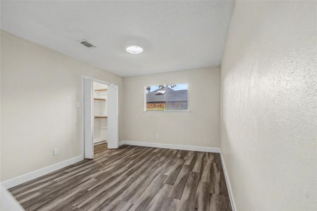 7907 Chancel Drive, Houston, TX 77071