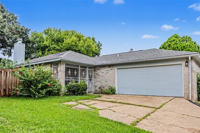 7907 Chancel Drive, Houston, TX 77071