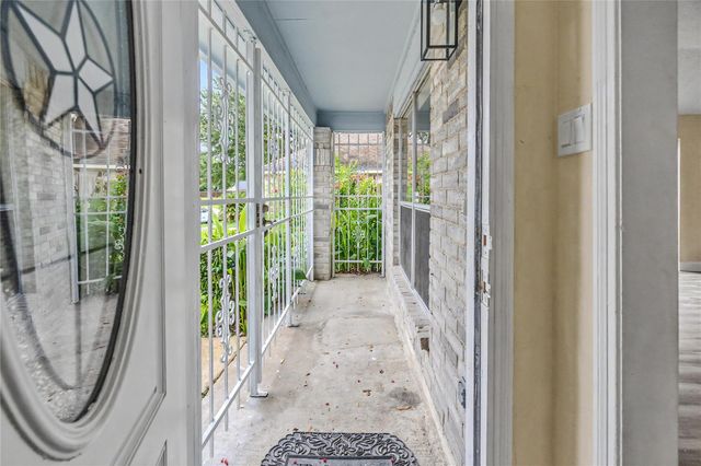 7907 Chancel Drive, Houston, TX 77071