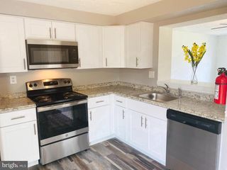 43 VANDERBILT CT, Sicklerville, NJ 08081