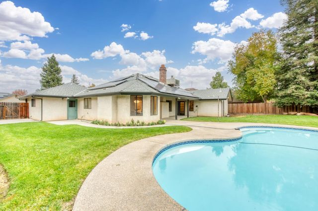 1377 E El Paso Avenue, Fresno, CA 93720