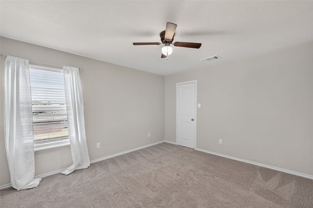 1518 Illinois Avenue, Lancaster, TX 75134