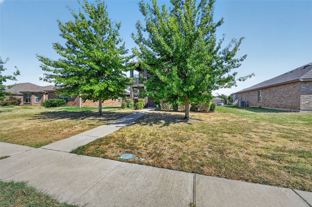 1518 Illinois Avenue, Lancaster, TX 75134
