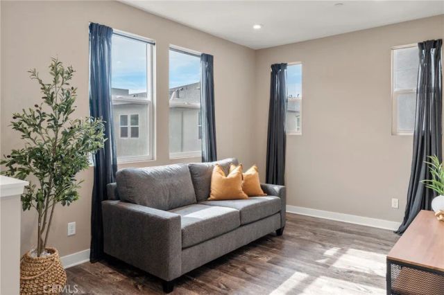 1423 W Cara, Anaheim, CA 92805