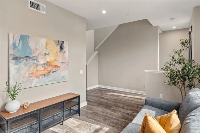 1423 W Cara, Anaheim, CA 92805