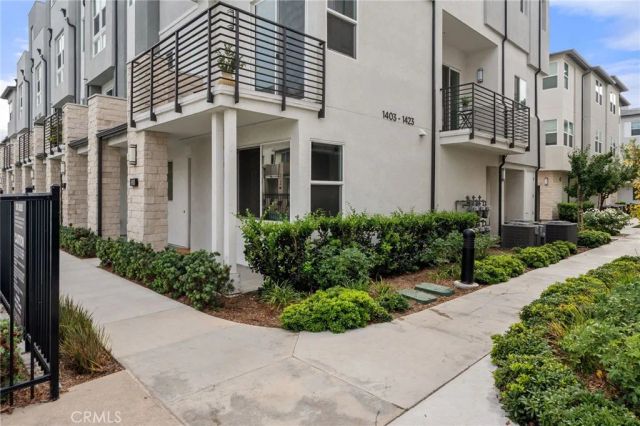 1423 W Cara, Anaheim, CA 92805