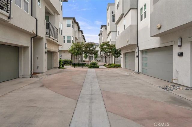 1423 W Cara, Anaheim, CA 92805