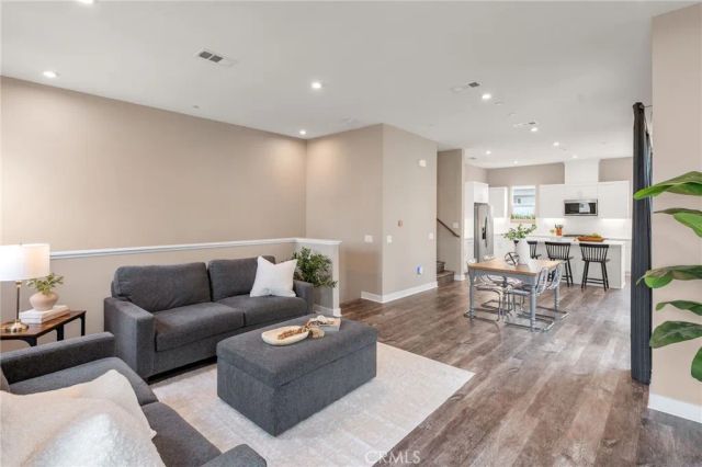 1423 W Cara, Anaheim, CA 92805