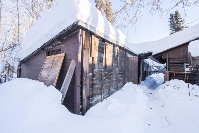 1310 20TH AVENUE, Fairbanks, AK 99701