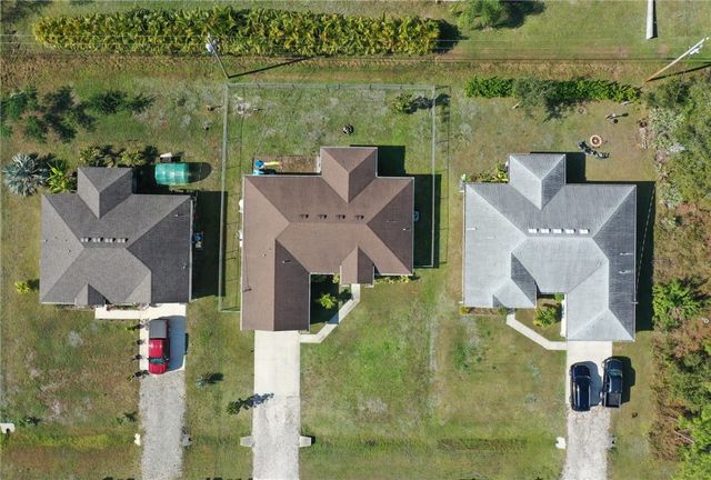 8425 105th Avenue, Vero Beach, FL 32967