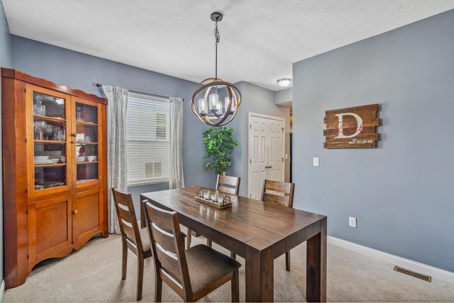 3163 Autumn Applause Drive, Lewis Center, OH 43035