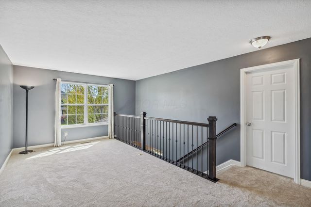 3163 Autumn Applause Drive, Lewis Center, OH 43035