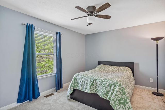 3163 Autumn Applause Drive, Lewis Center, OH 43035