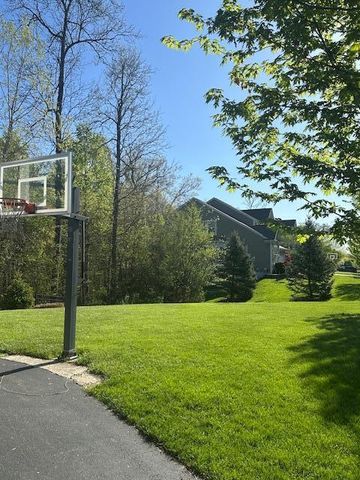 3163 Autumn Applause Drive, Lewis Center, OH 43035