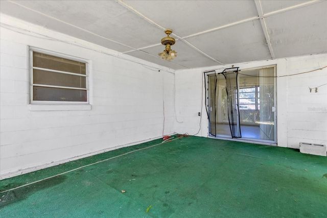 5434 SE COUNTY HIGHWAY 484, Belleview, FL 34420