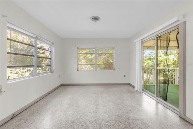 5434 SE COUNTY HIGHWAY 484, Belleview, FL 34420