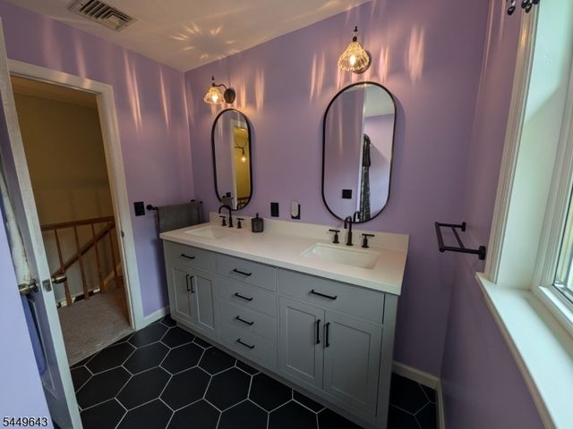 15 Valley Rd, Rockaway Twp., NJ 07866