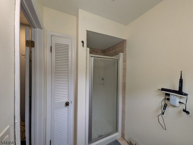 15 Valley Rd, Rockaway Twp., NJ 07866
