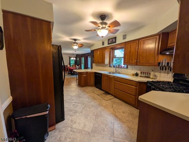 15 Valley Rd, Rockaway Twp., NJ 07866