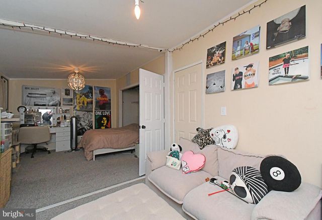 156 VAUX DR, Doylestown, PA 18901