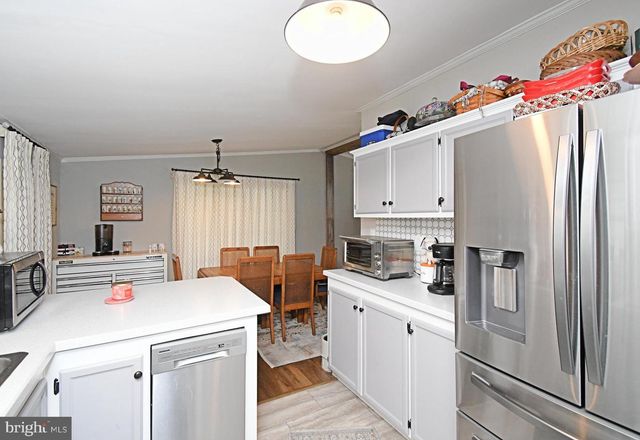 156 VAUX DR, Doylestown, PA 18901