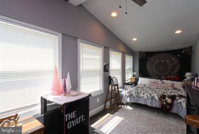 156 VAUX DR, Doylestown, PA 18901