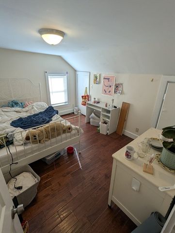 14 Market St 2, Cambridge, MA 02139