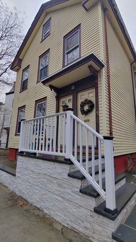 14 Market St 2, Cambridge, MA 02139