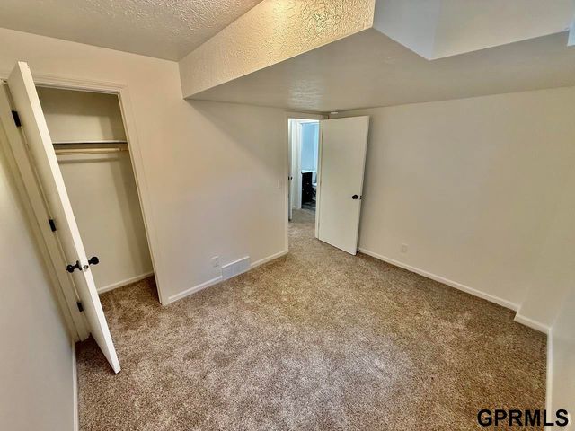 7106 S 145th Street, Omaha, NE 68138