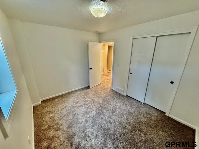 7106 S 145th Street, Omaha, NE 68138