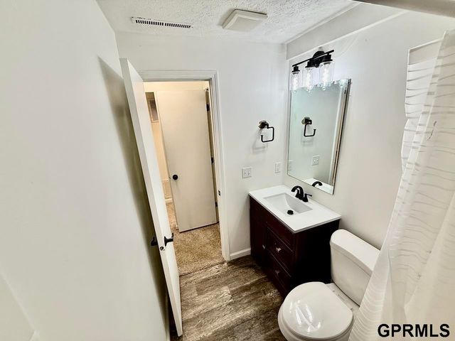 7106 S 145th Street, Omaha, NE 68138